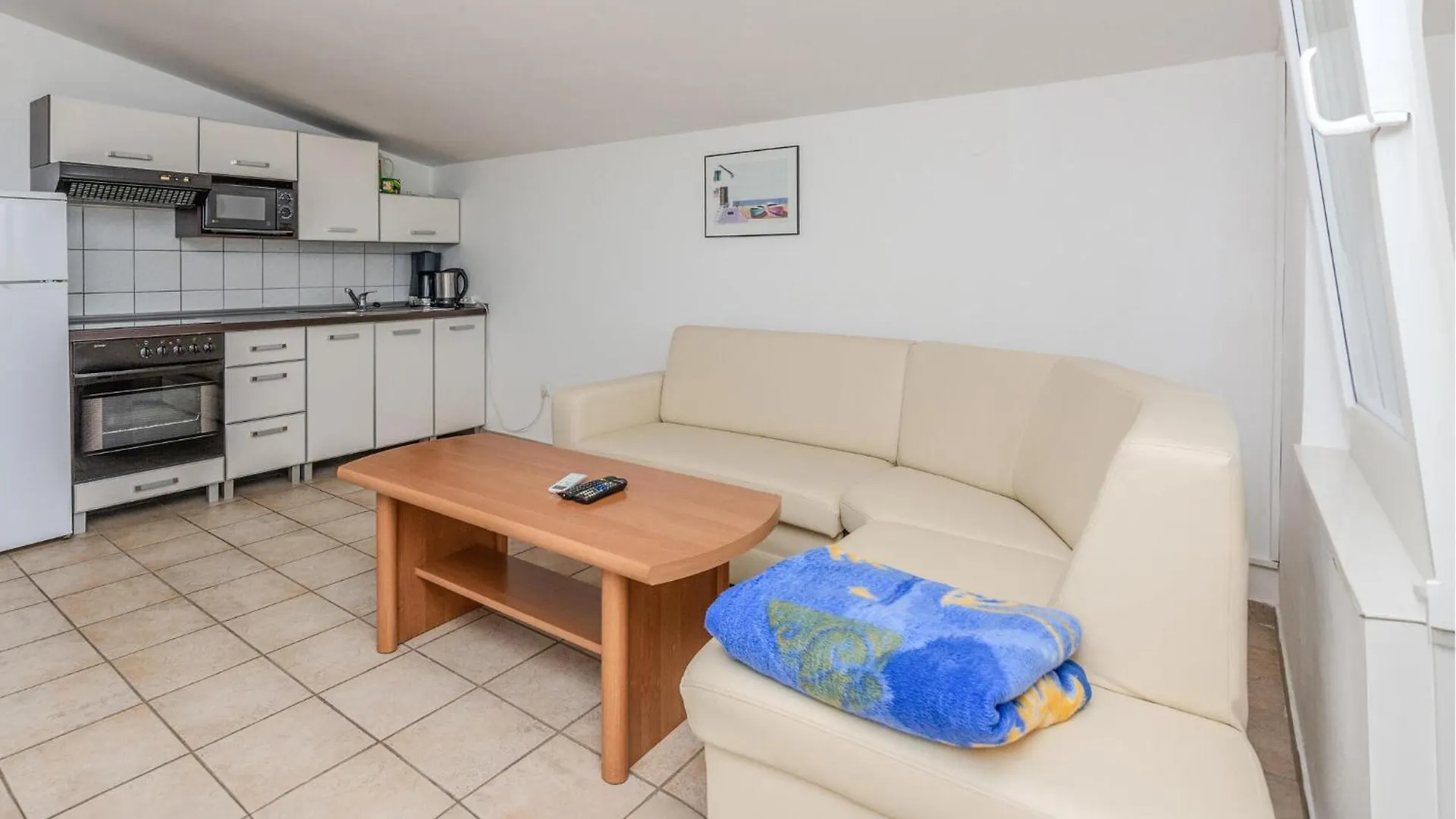 Beautiful Apartment In Nin With Kitchen Kroatien